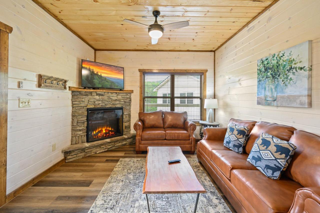 Osprey Nest Cottage Modern New Cabin Pigeon Forge Exteriér fotografie